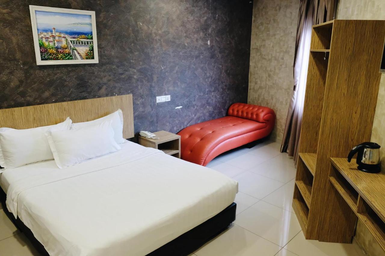 Era Plus Hotel Seri Kembangan Zewnętrze zdjęcie