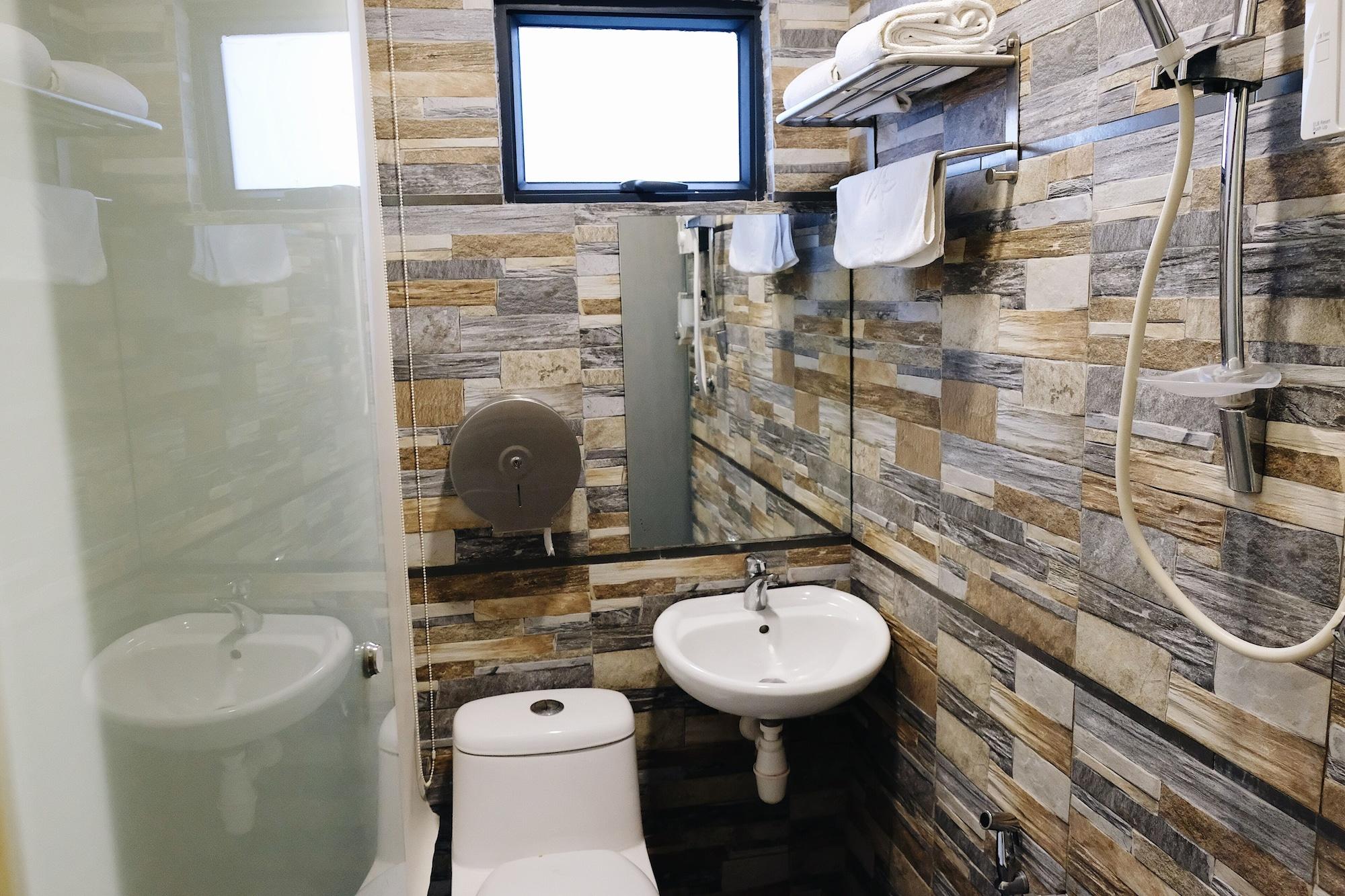 Era Plus Hotel Seri Kembangan Zewnętrze zdjęcie